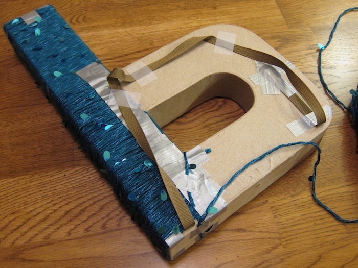 cardboard_letter_P_wreath16