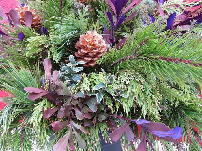 winter_floral_arrangement_ 4