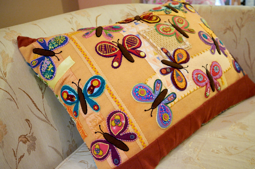 Butterfly Pre-Cut Wool Applique Pack Sue Spargo — The Craft Table