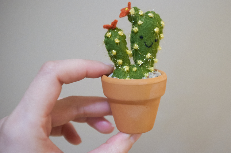 mini felt cactus