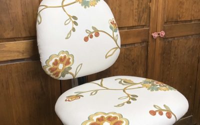 Comforter turned chair